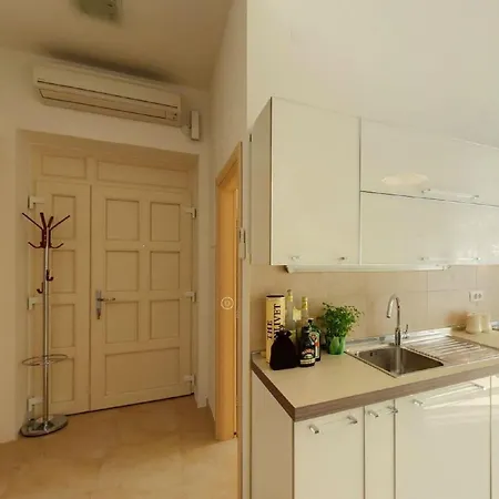 Mihe - Two-bedroom With Balcony And Sea View دوبروفينك