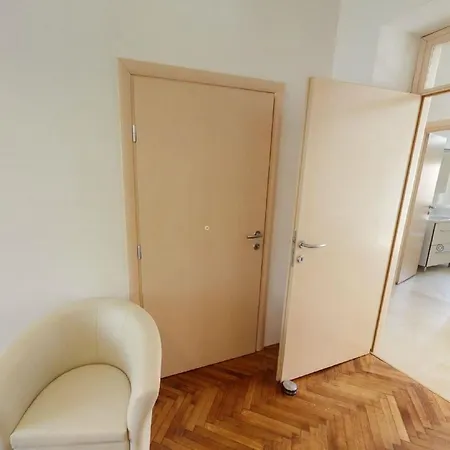 Apartment Mihe - Two-bedroom With Balcony And Sea View *