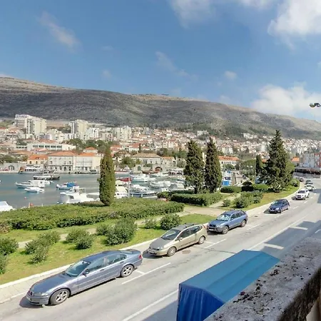 Mihe - Two-bedroom With Balcony And Sea View Apartment *