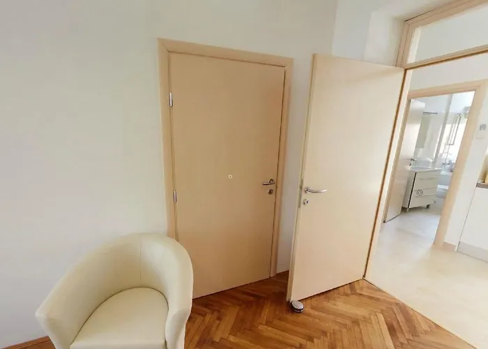 Apartment Mihe - Two-bedroom With Balcony And Sea View *