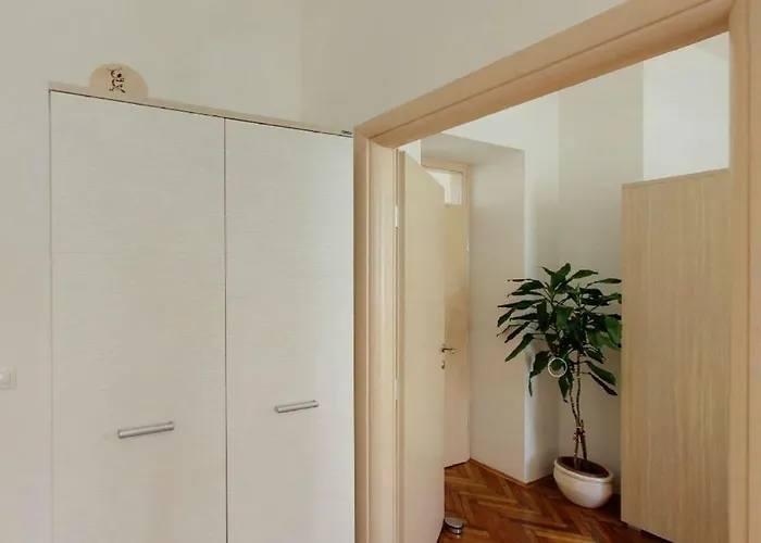 Mihe - Two-bedroom With Balcony And Sea View * Dubrovnik